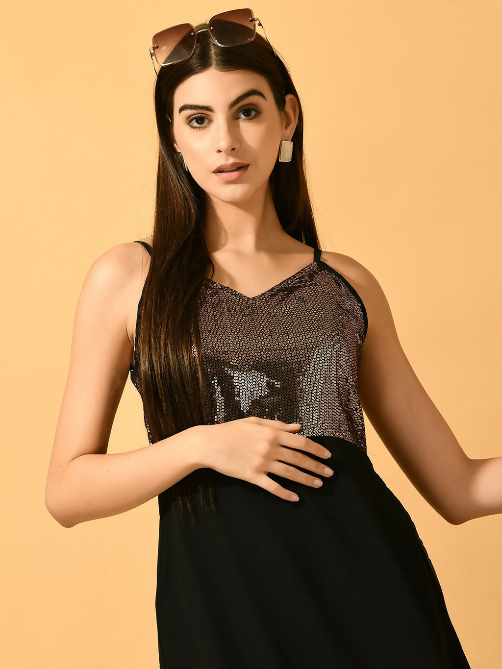 Myshka Women's Black Empire Party Dress