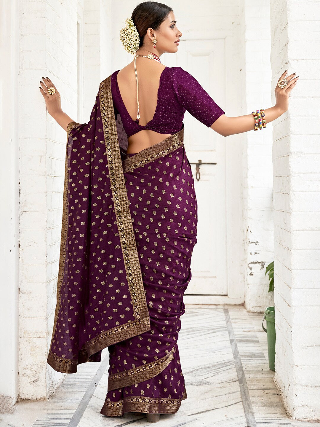 Saree Mall Purple & Gold-Toned Ethnic Motifs Printed Zari Sarees