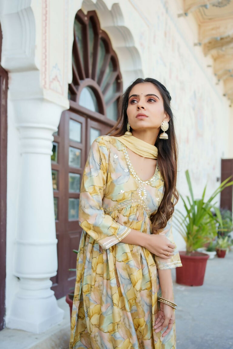 Vaasva Women Yellow Muslin Embroidered Kurta, Pant & Dupatta Set