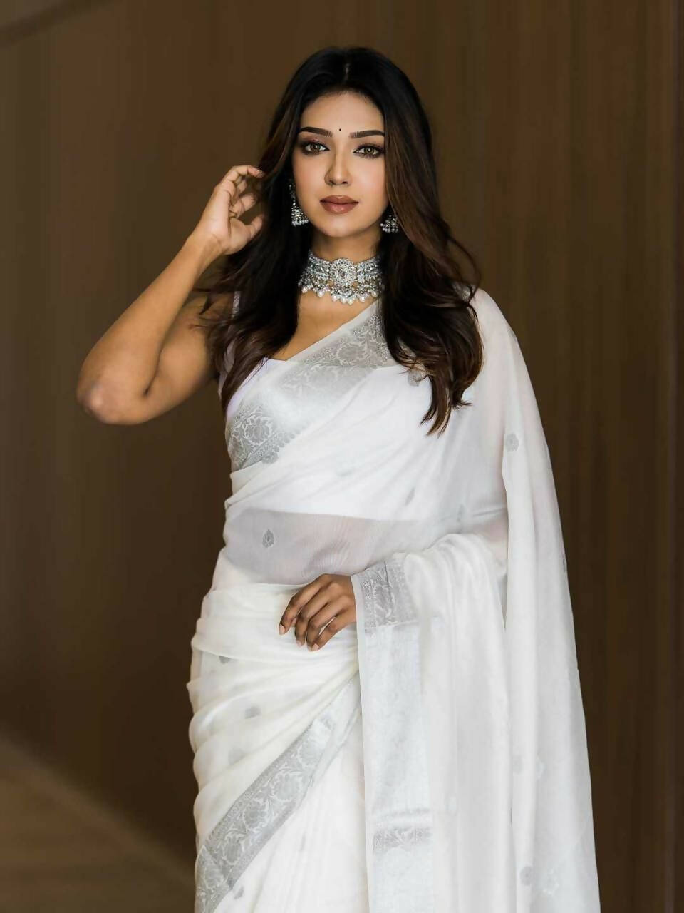 DEIANA'S Beautiful Designer Golden zari Soft Cotton Saree - White