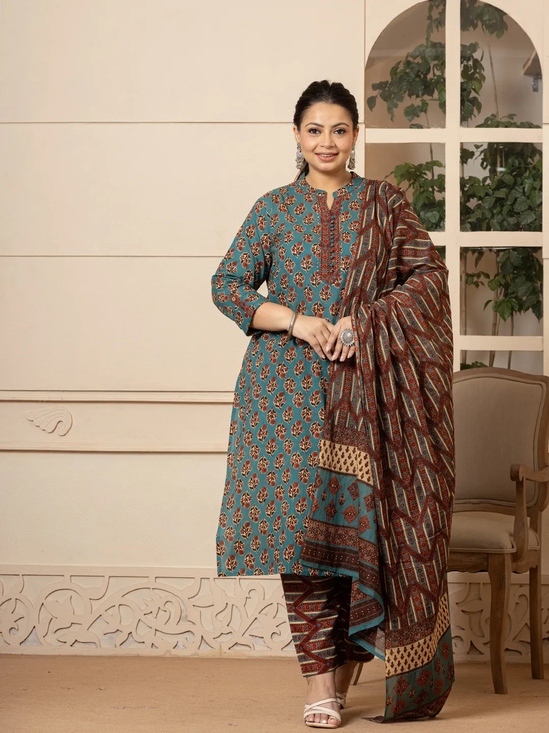 Yufta Floral Print Teal Blue Cotton Plus Size Kurta Set With Dupatta Set