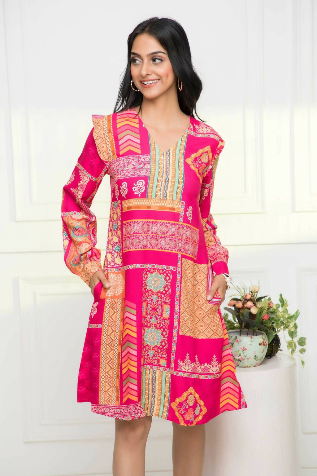 Myshka Women Red Geometric Rayon A-Line Round Neck Dress