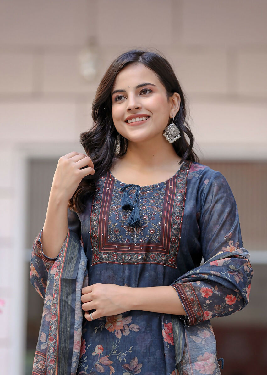 Kaajh Women's Navy Blue Digital Print Flora Chanderi Kurta Pant Set With Dupatta
