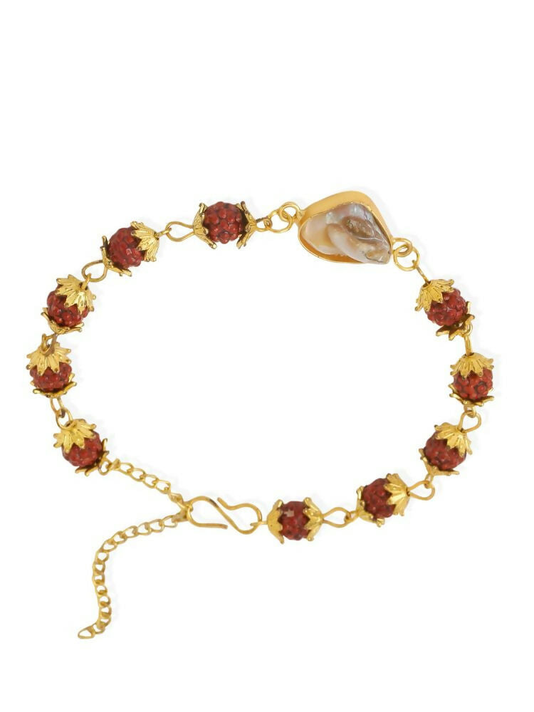 NVR Women's Gold Toned Rudraksh & Pearls Bracelet