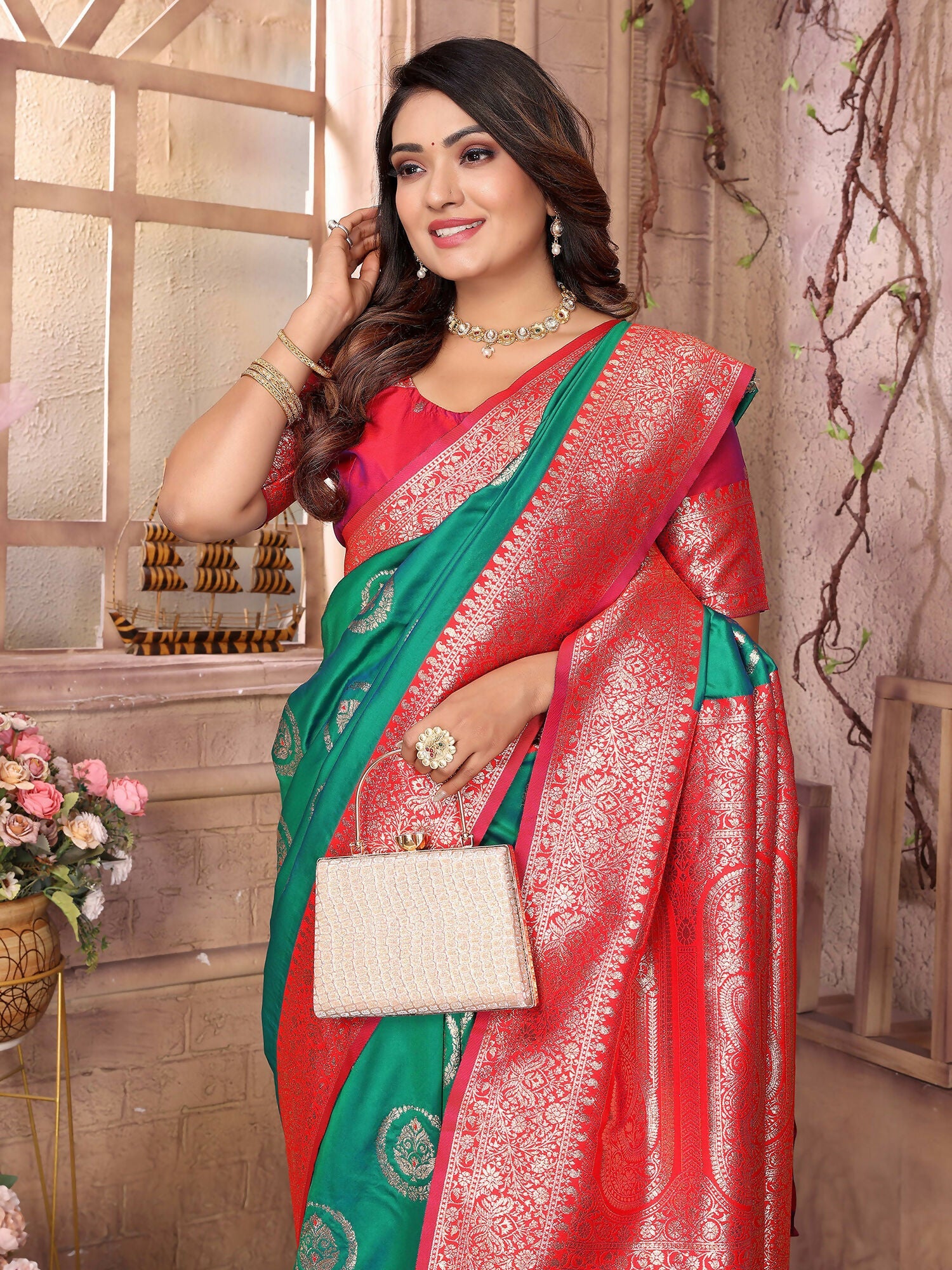Joban Fashion Green Banarasi Soft Silk Woven Saree
