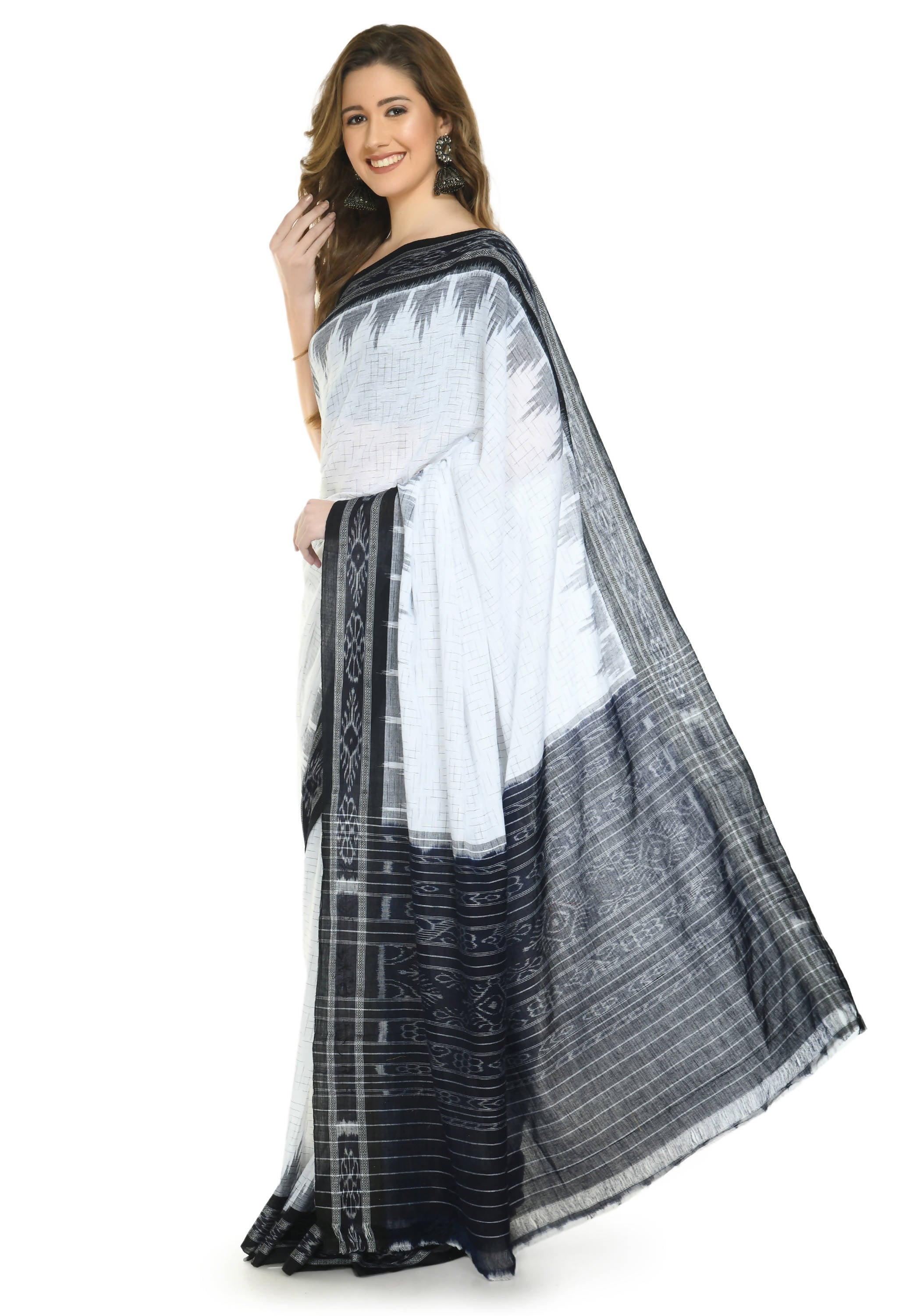 Vamika Sambalpuri Ikat Cotton Jharana White & Black Saree