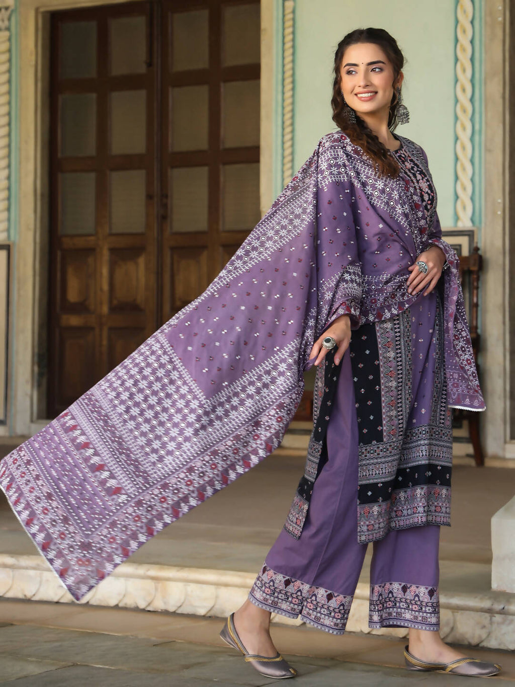 Juniper Women's Lavender Cambric Geometric Printed Mix And Match Kurta Palazzo And Dupatta Set