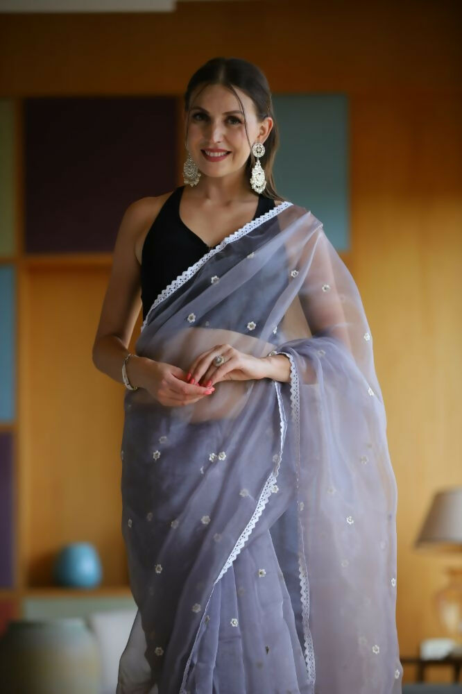Vamsee Manbhari Purple Organza Saree