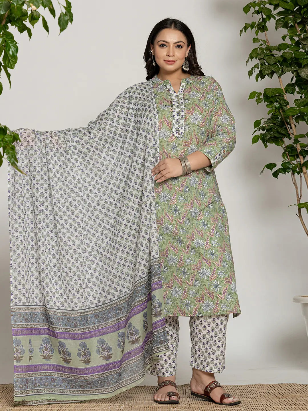 Yufta Green Cotton Green Pluse Size Kurta Dupatta Pant Set