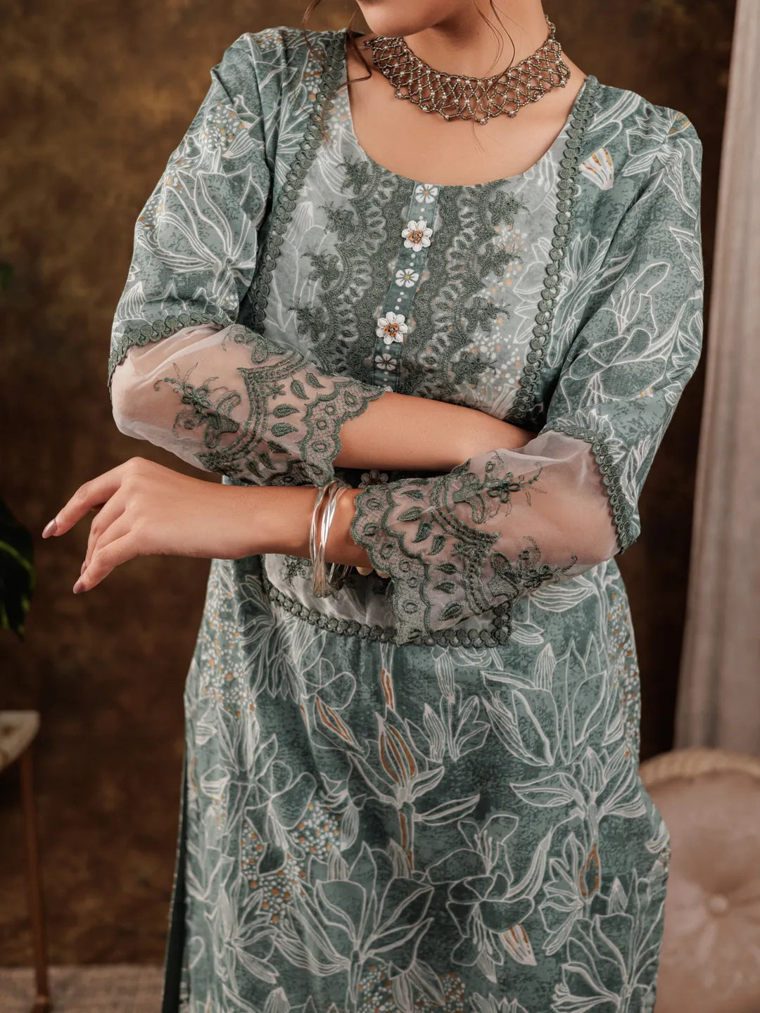 Yufta Green Cotton Kurta Dupatta Set With Lace Detailing