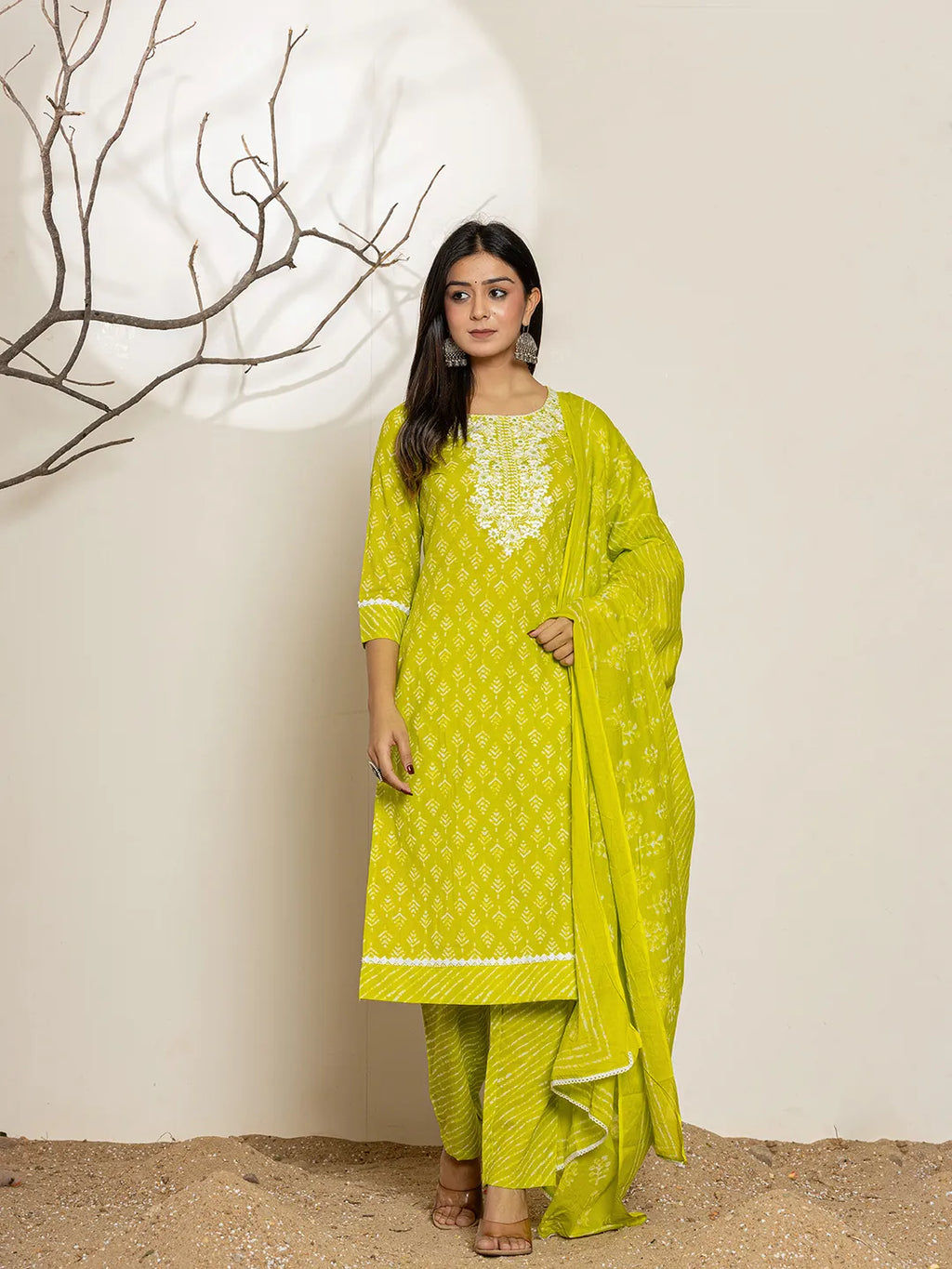 Yufta Green Ethnic Motifs Cotton Straight Kurta Dupatta Set