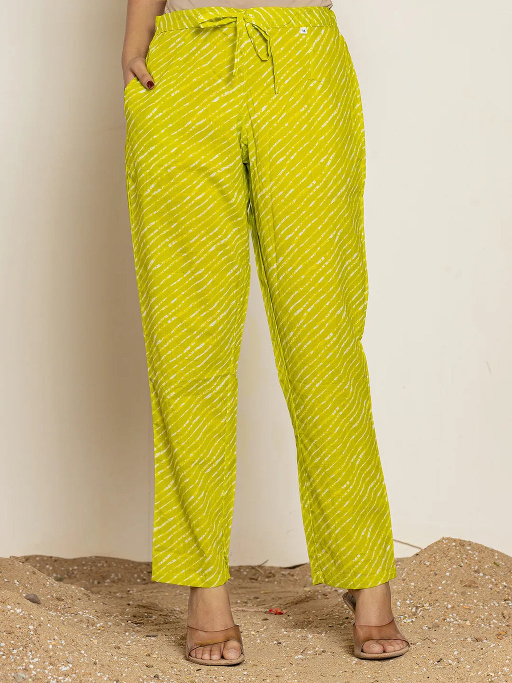 Yufta Green Ethnic Motifs Cotton Straight Kurta Dupatta Set