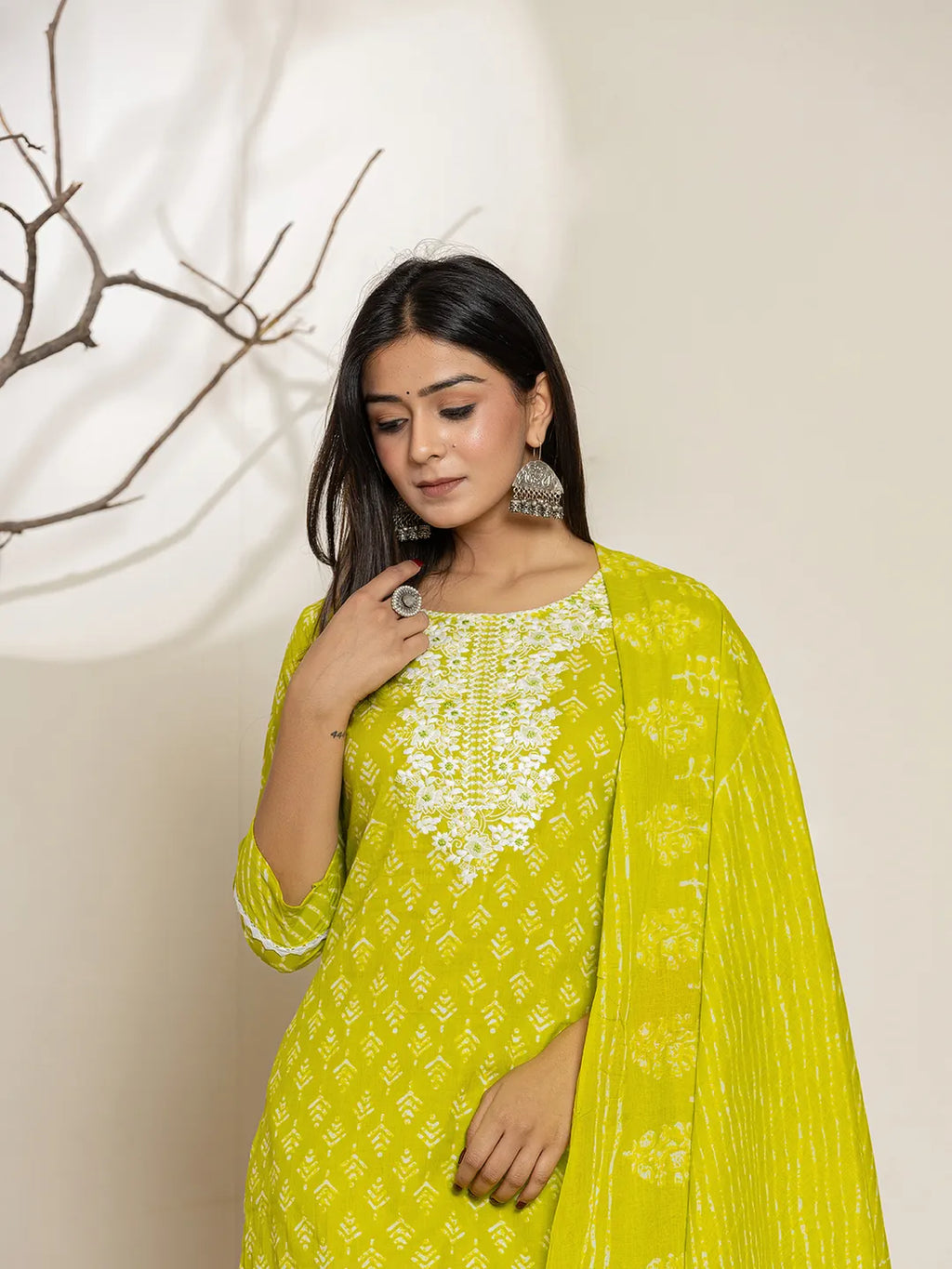 Yufta Green Ethnic Motifs Cotton Straight Kurta Dupatta Set