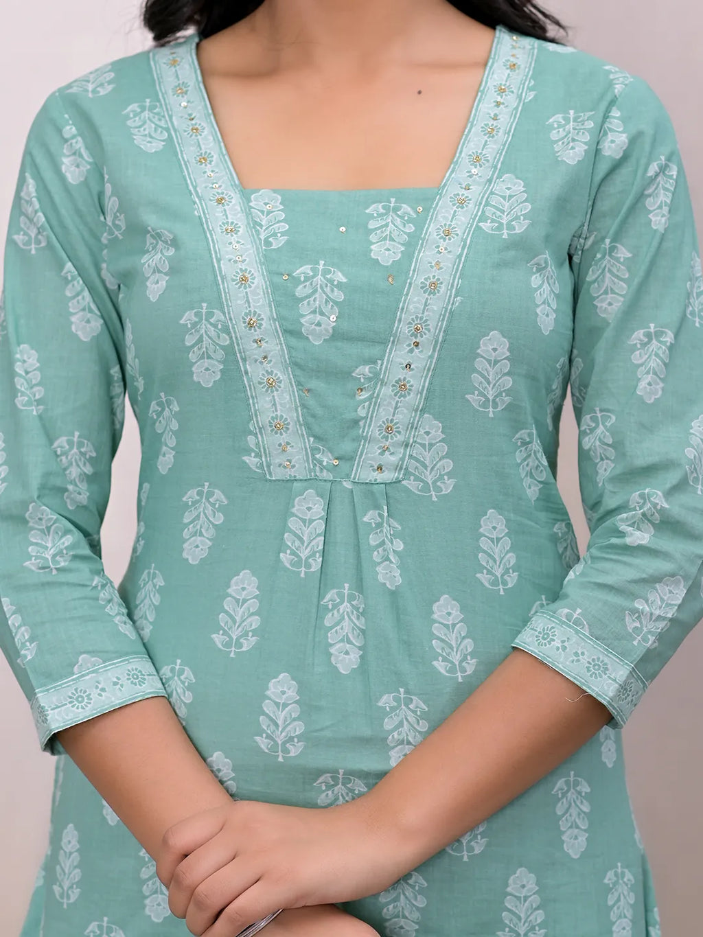 Yufta Green Floral Cotton A-Line Suit Set