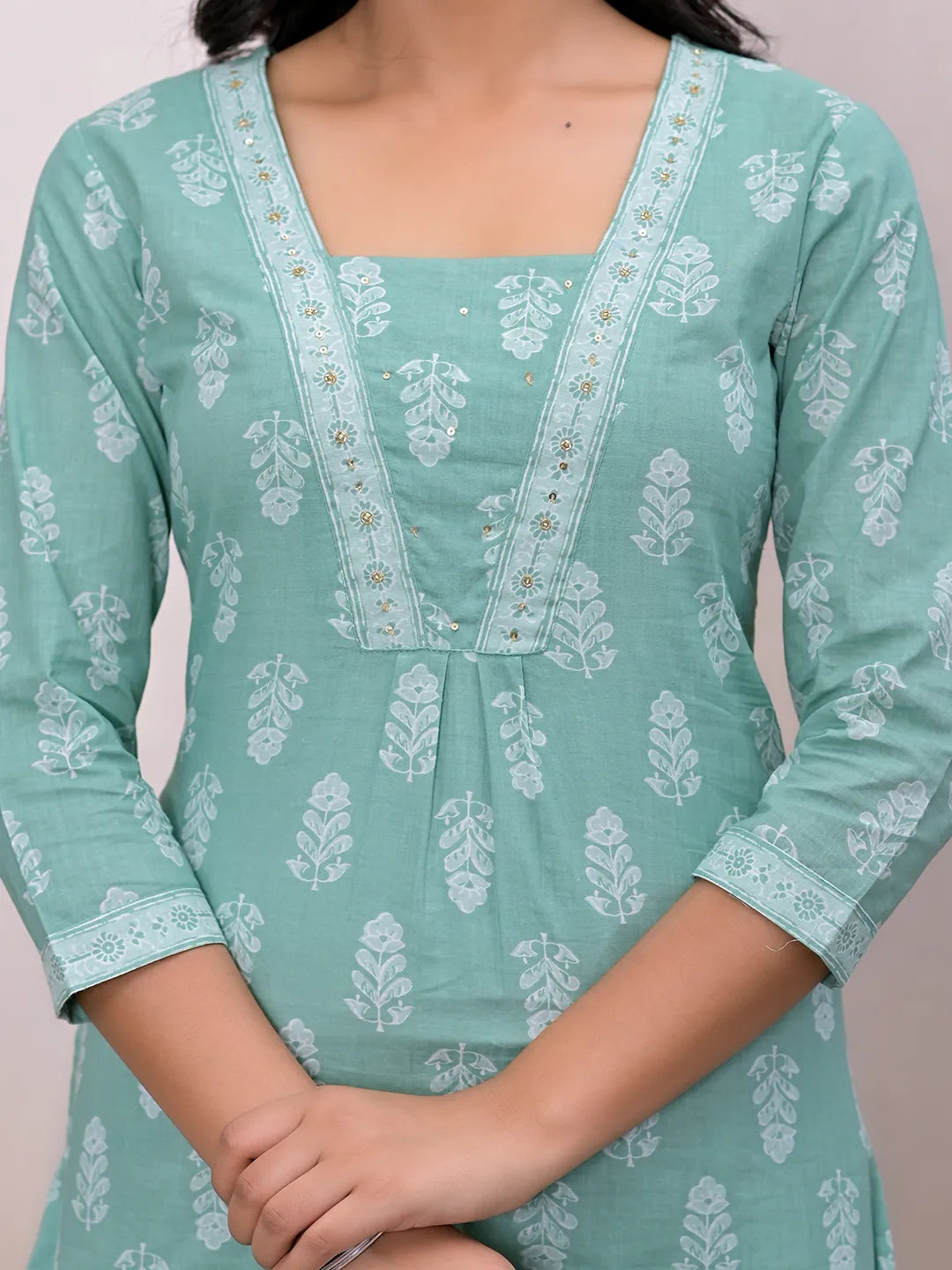 Yufta Green Floral Cotton A-Line Suit Set