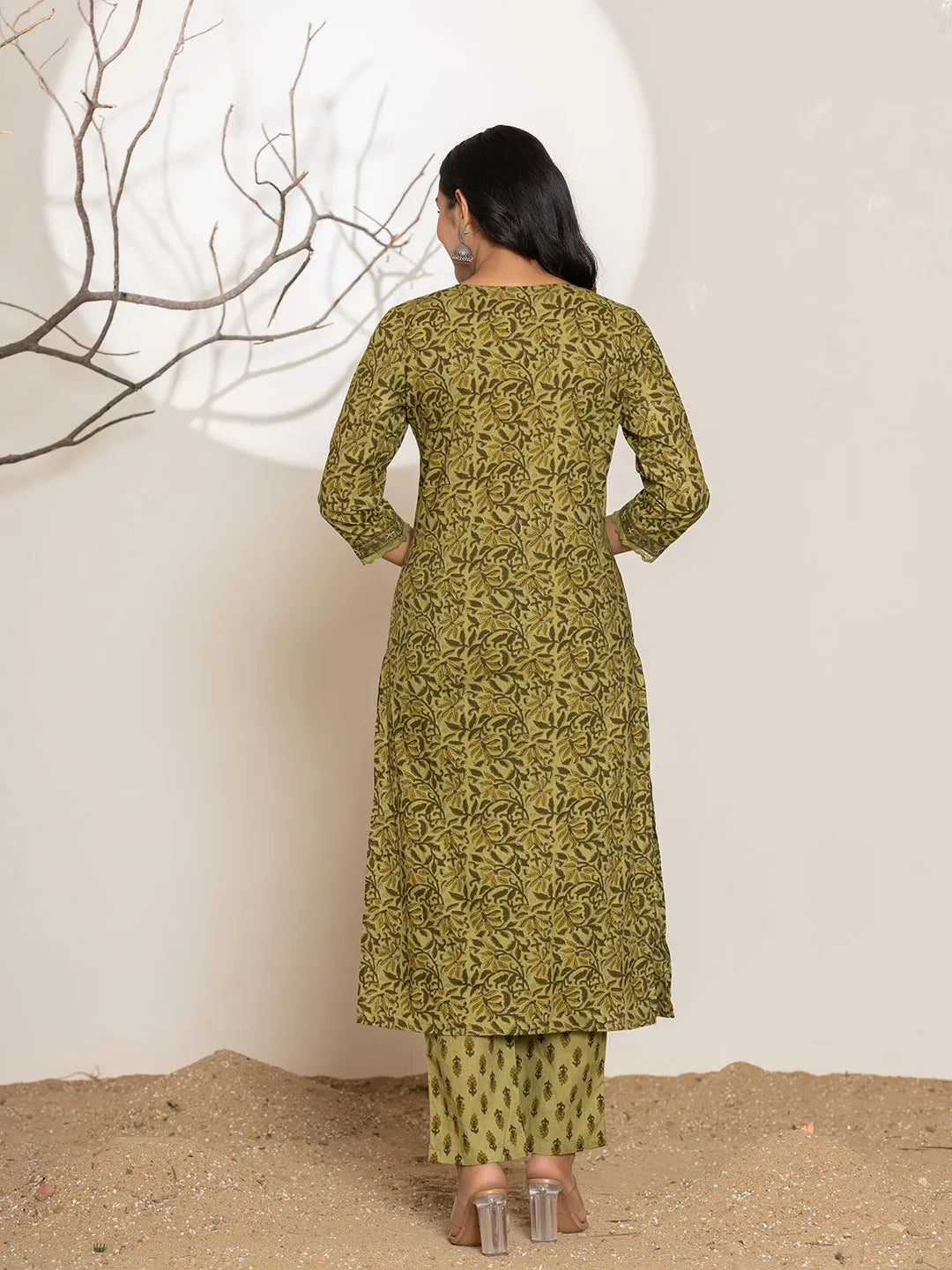 Yufta Green Leaf Print Cotton Straight Kurta Dupatta Set