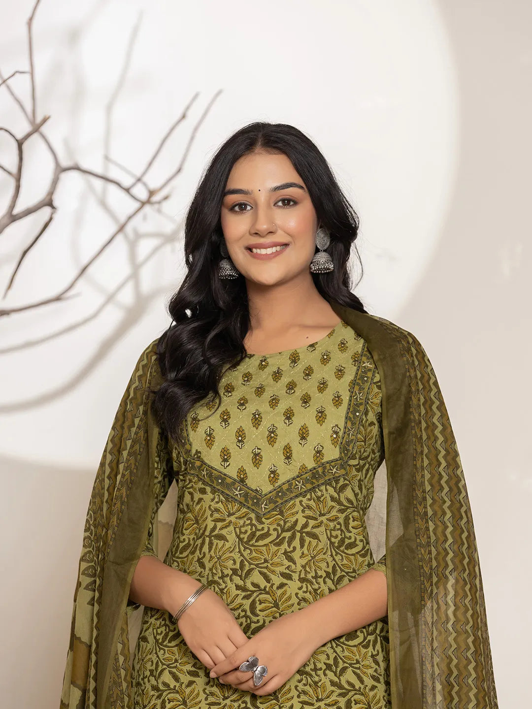 Yufta Green Leaf Print Cotton Straight Kurta Dupatta Set