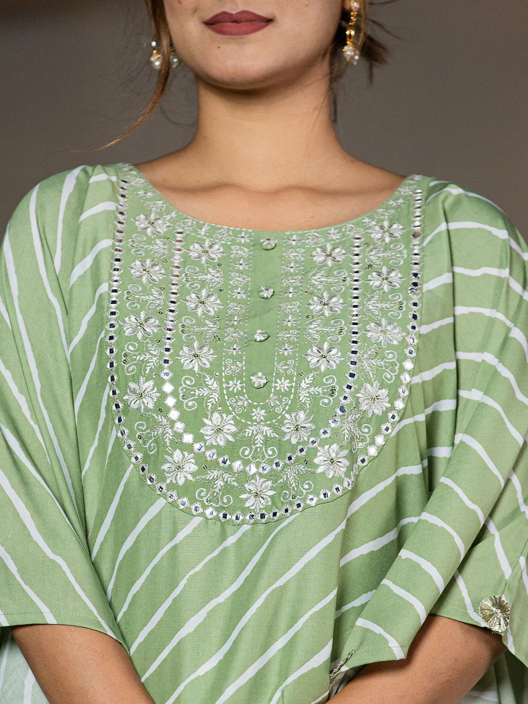 Yufta Green Leheriya Embroidered Kaftan Kurta Set