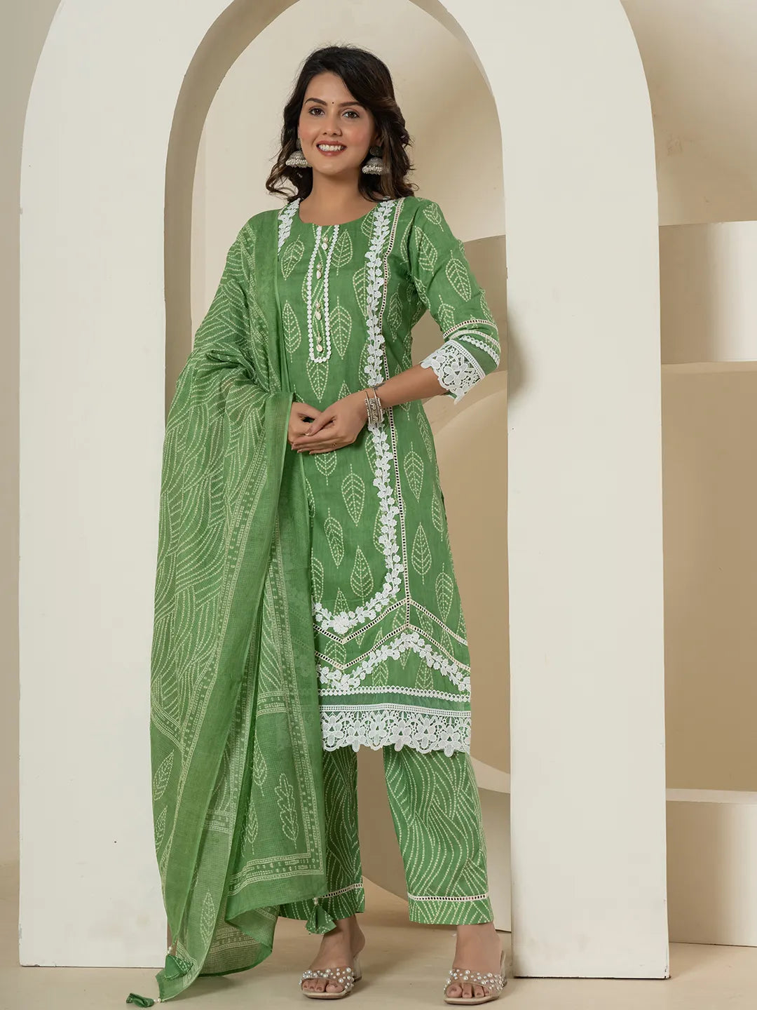 Yufta Green Patch Work Pure Cotton Straight Kurta And Dupatta Set