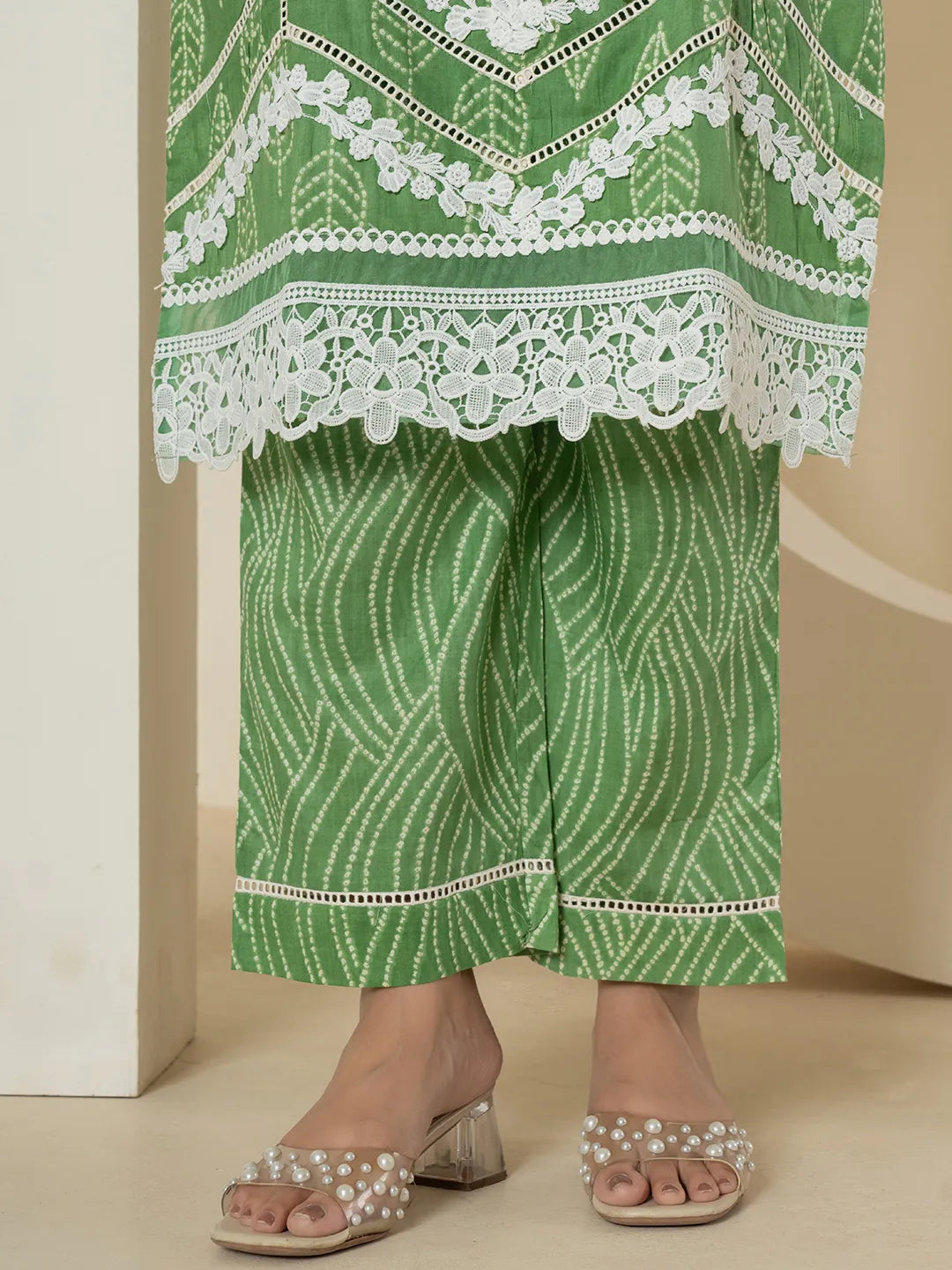 Yufta Green Patch Work Pure Cotton Straight Kurta And Dupatta Set