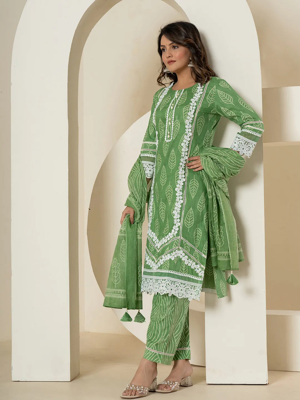 Yufta Green Patch Work Pure Cotton Straight Kurta And Dupatta Set