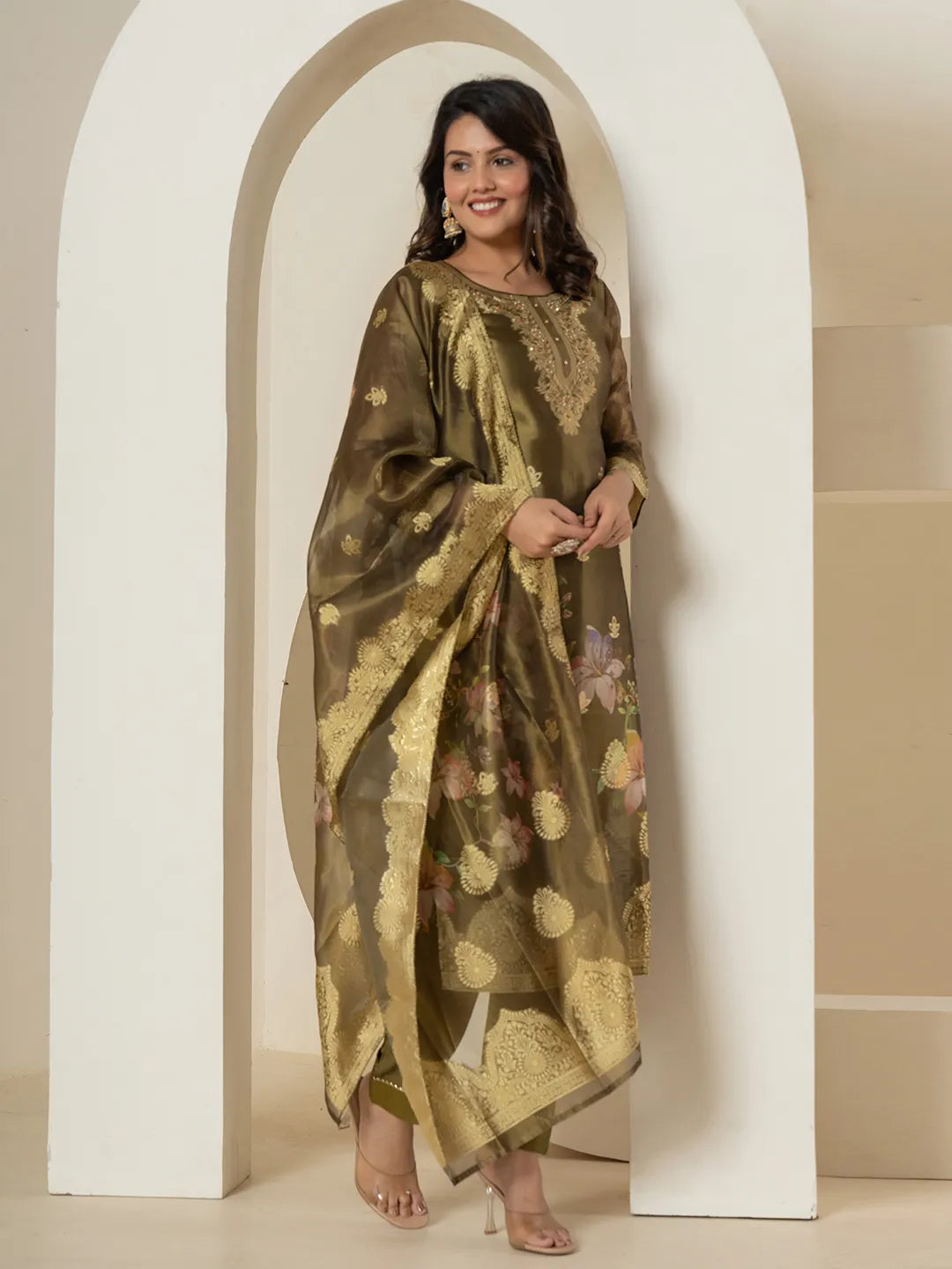 Yufta Green Tissue Kurta Dupatta Pant Set