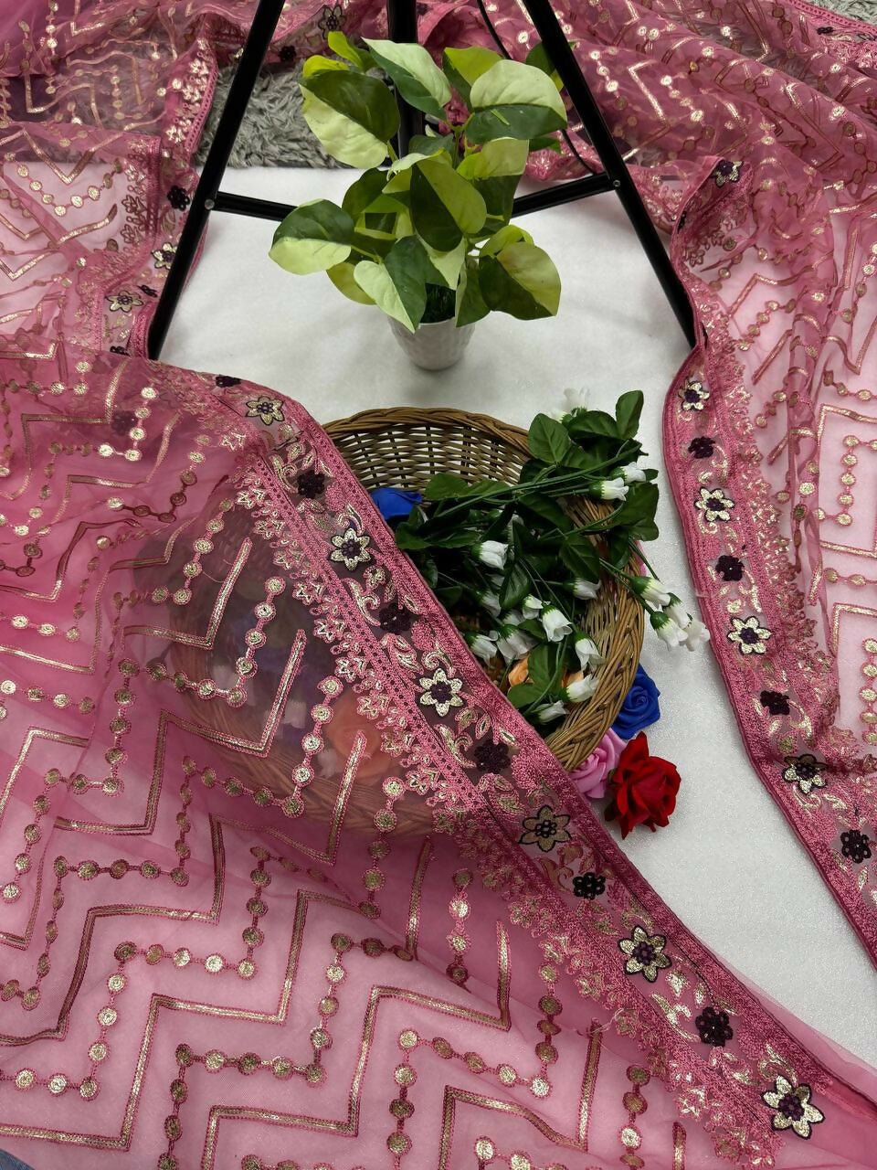 Vastranavya Butterfly Net Designer Chain Stitch Embroidery Work with Foil Thread & Stone Work Saree with Blouse Material - Pink