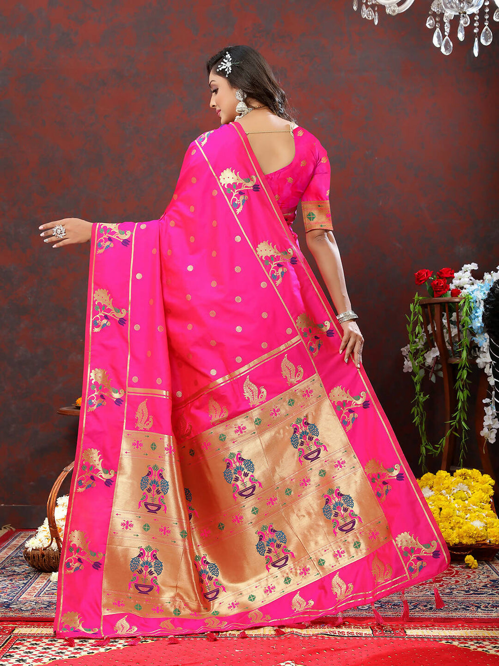 Lorenvalley Fashion Magenta Soft Paithani Silk Woven Design Gold Zari Meenakari Weaving Saree