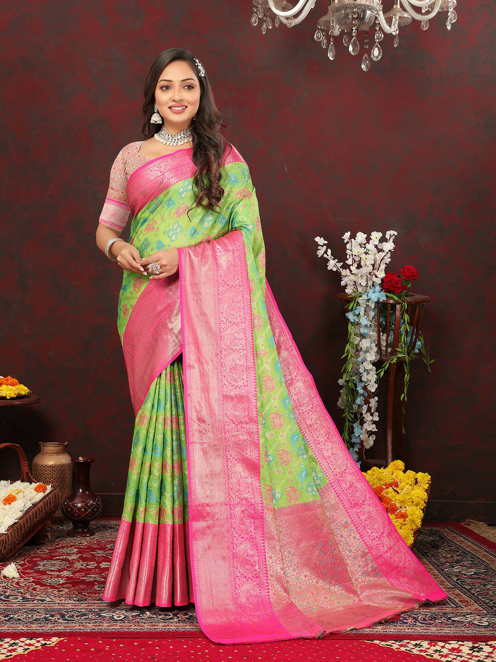 Lorenvalley Fashion Green Cotton Woven Design Zari Meenakari Weaving Saree