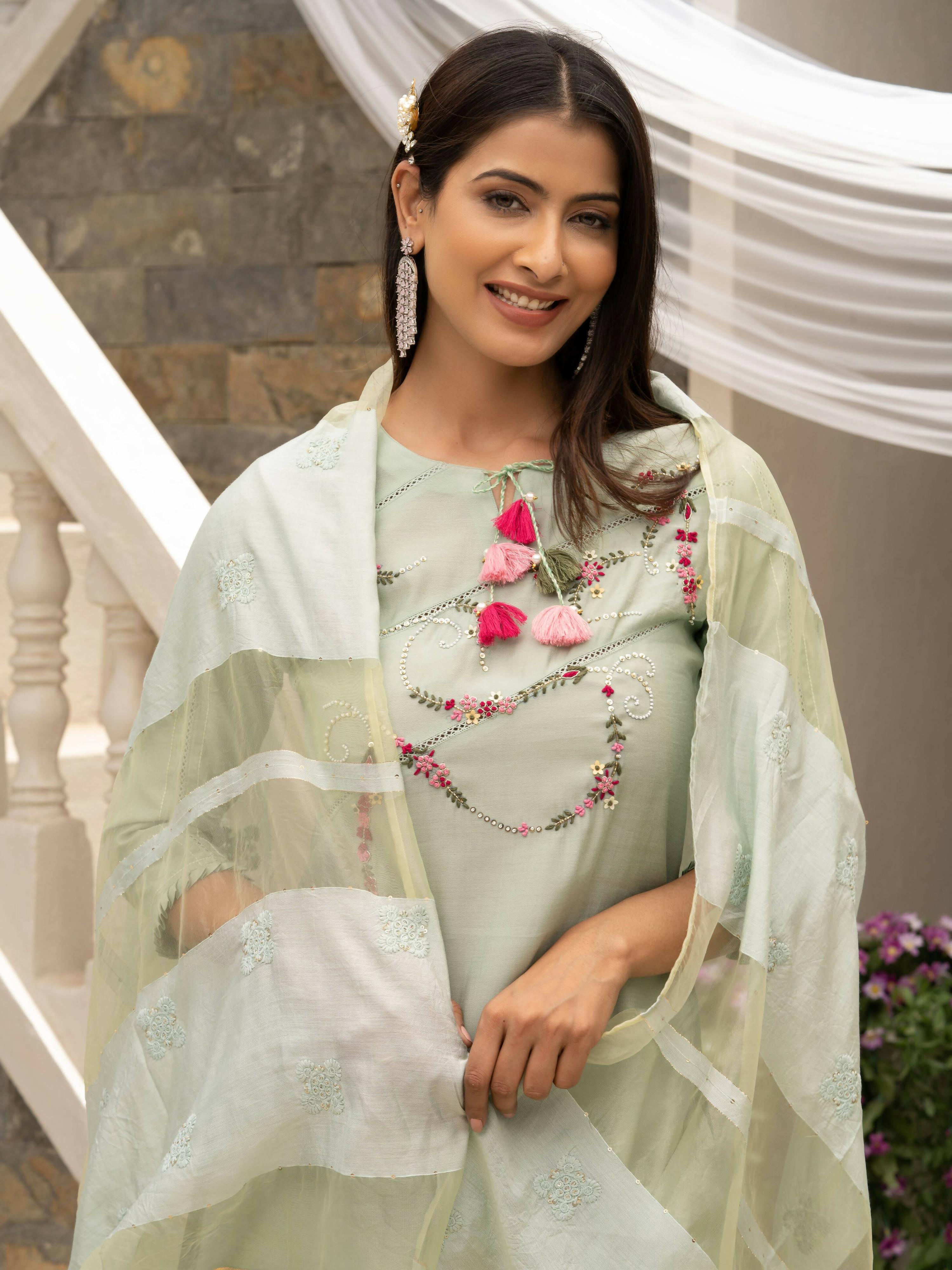 Pista Roman Silk Plain Kurta with Pant & Dupatta - Disha