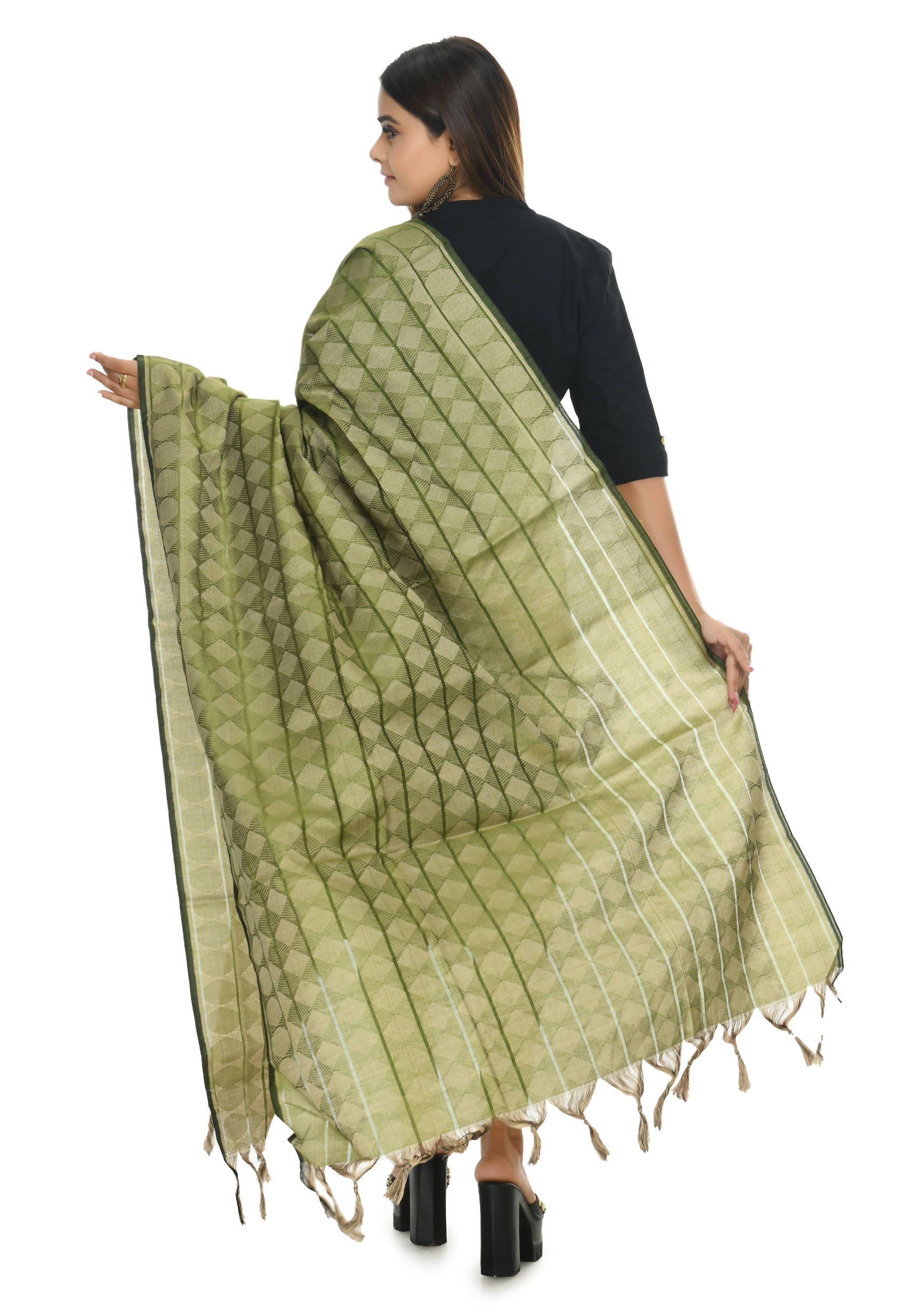 Mominos Fashion Moeza Handloom Cotton Mehendi Green Dupatta
