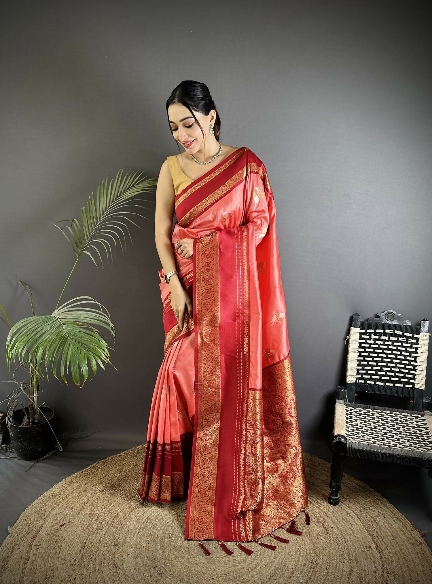 Joban Fashion Salmon Pink Banarasi Soft Silk Woven Saree