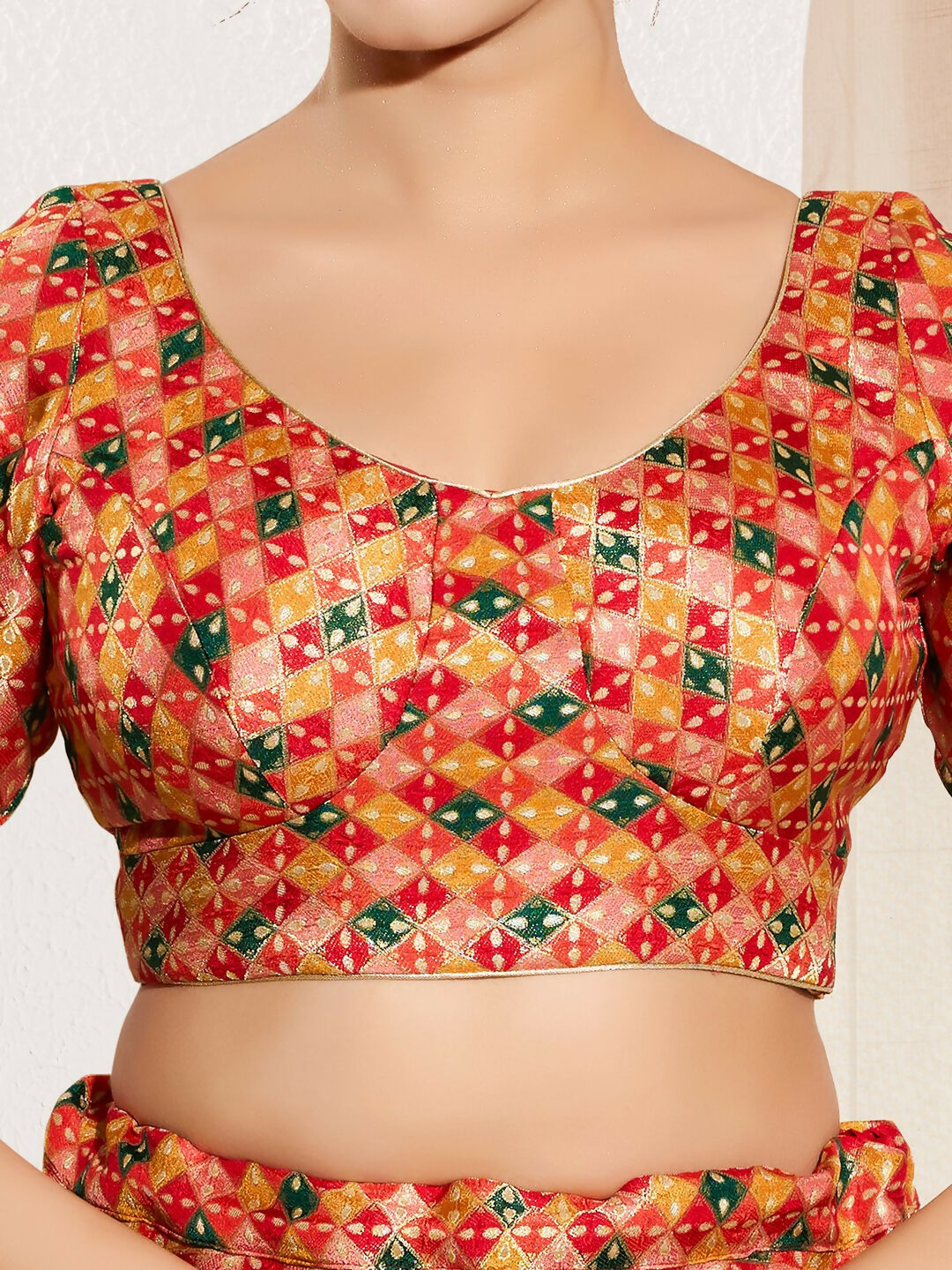 Joban Fashion Red Jacquard Padded Blouse With Round Neck Elbow Sleeves