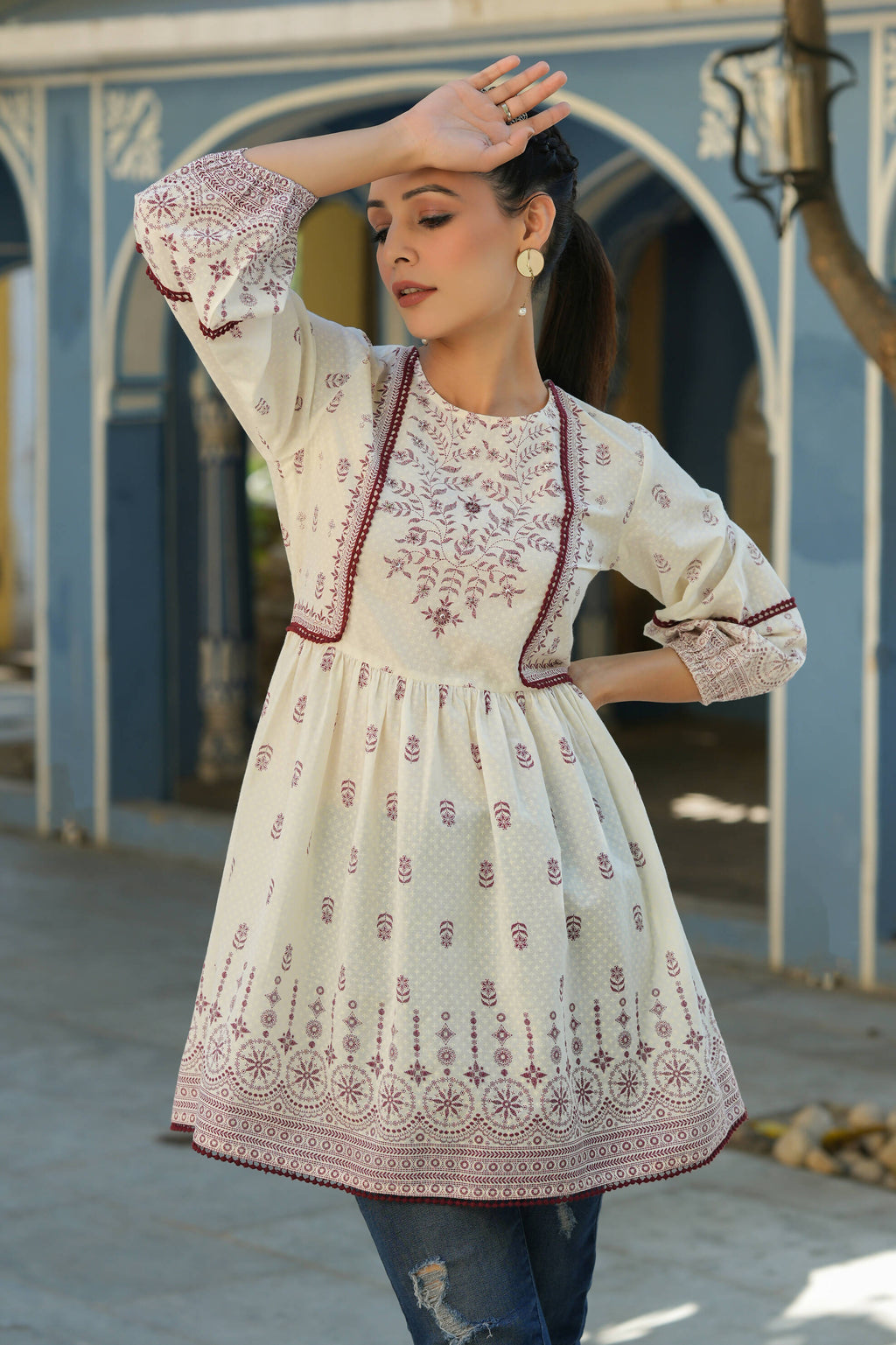 Juniper Women's White & Maroon Cambric Floral Printed Tunic