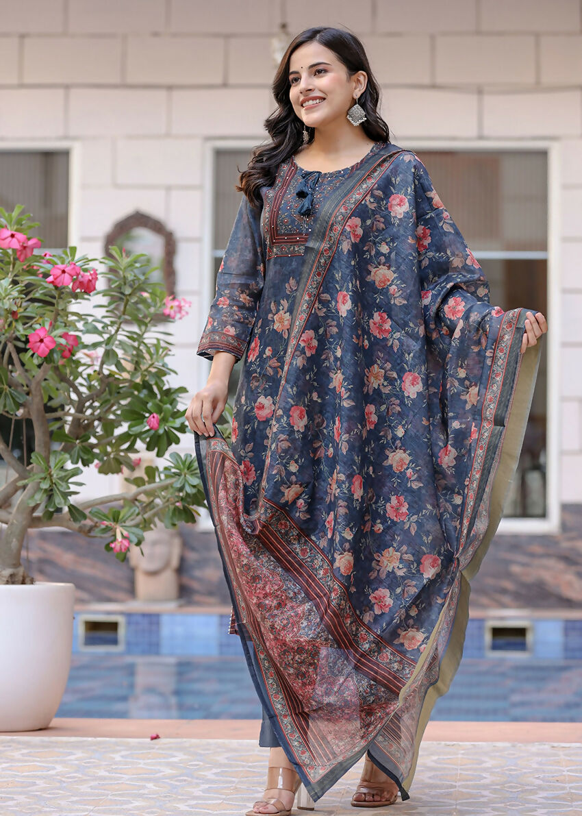 Kaajh Women's Navy Blue Digital Print Flora Chanderi Kurta Pant Set With Dupatta