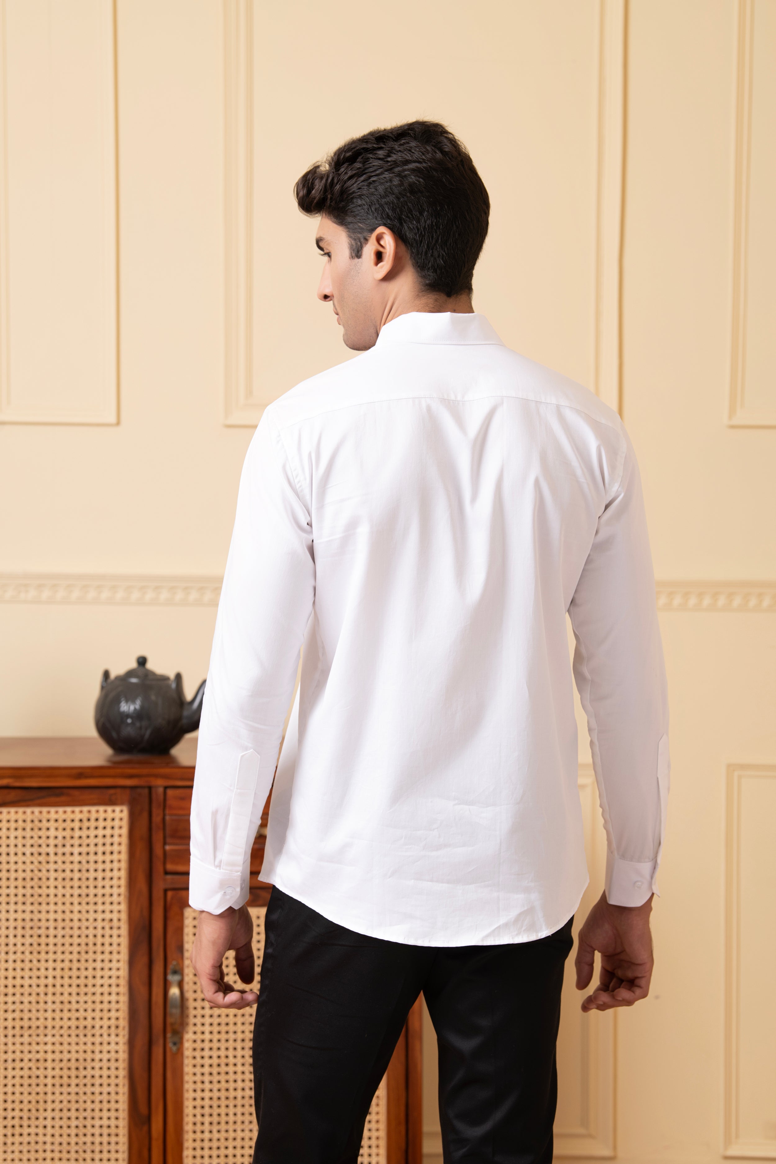 Elevibrant Hot Air Balloon Embroidery Shirt by Hilo Design