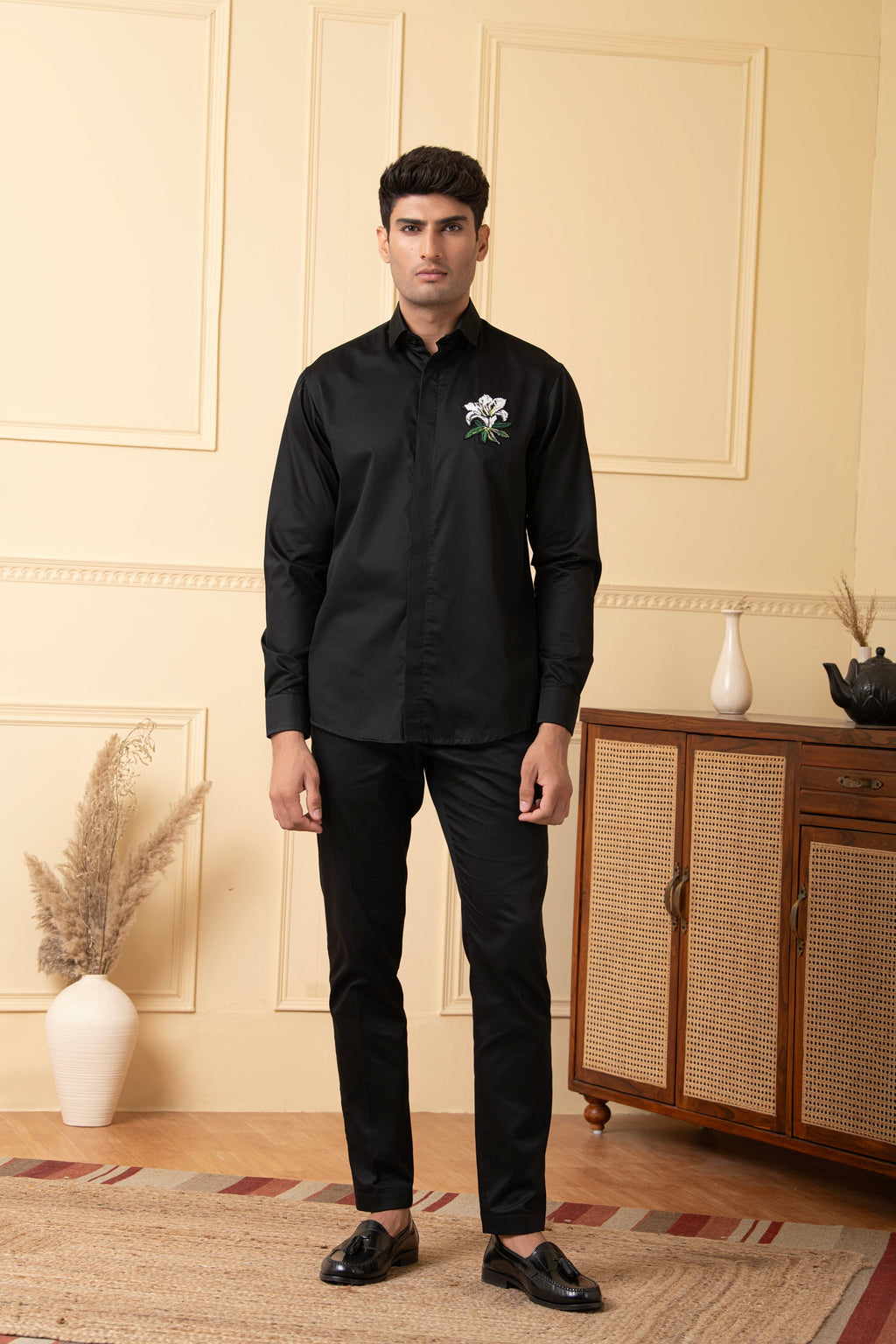 Flower Embroidery Shirt by Hilo Design
