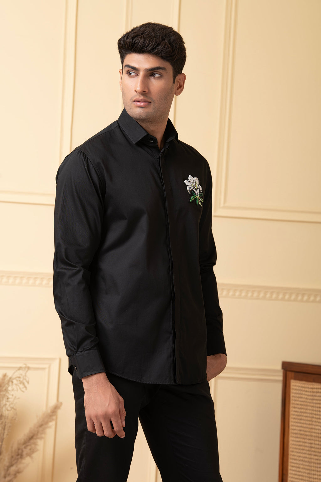 Flower Embroidery Shirt by Hilo Design
