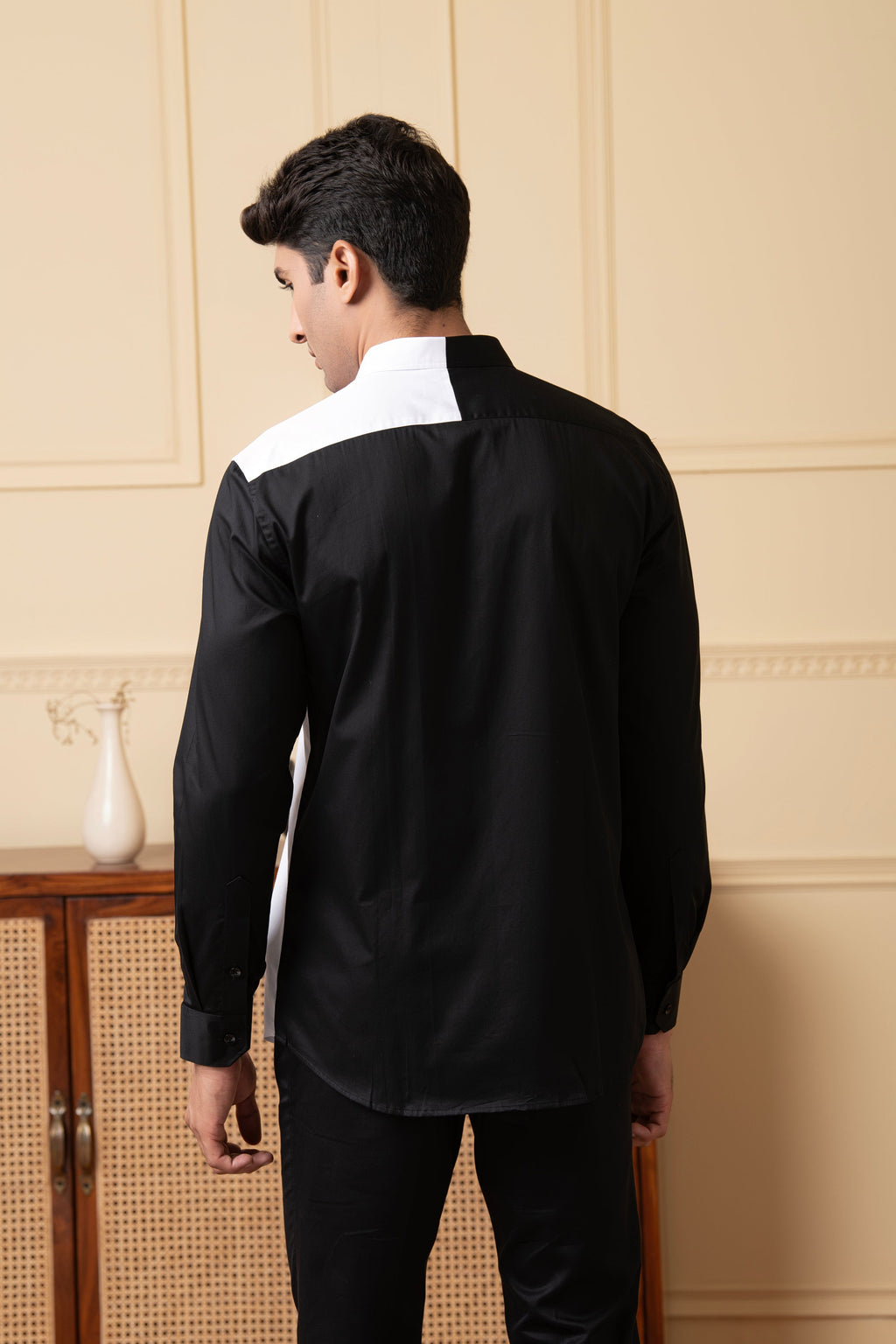 Black And White Shirt by Hilo Design