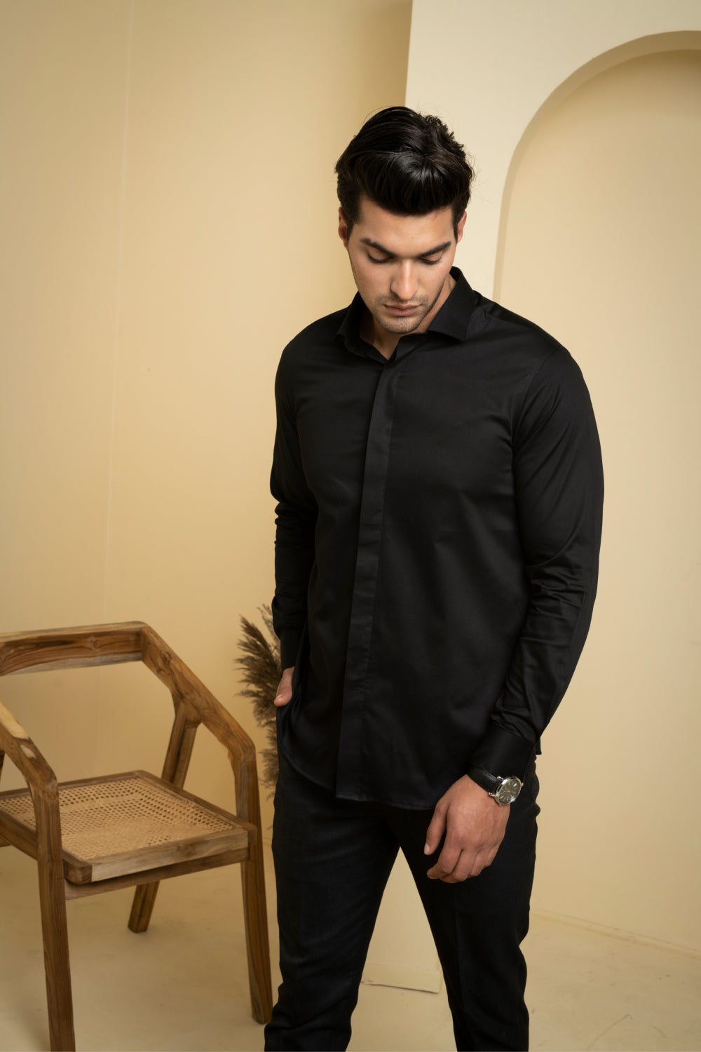 Perto Solid Black Shirt by Hilo Design