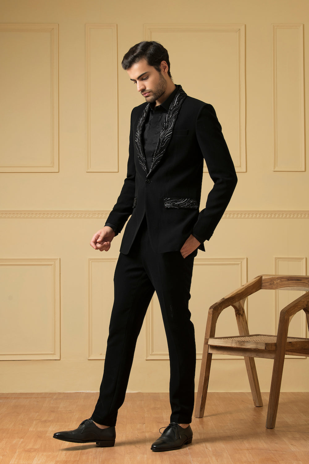 Black Blazer by Hilo Design