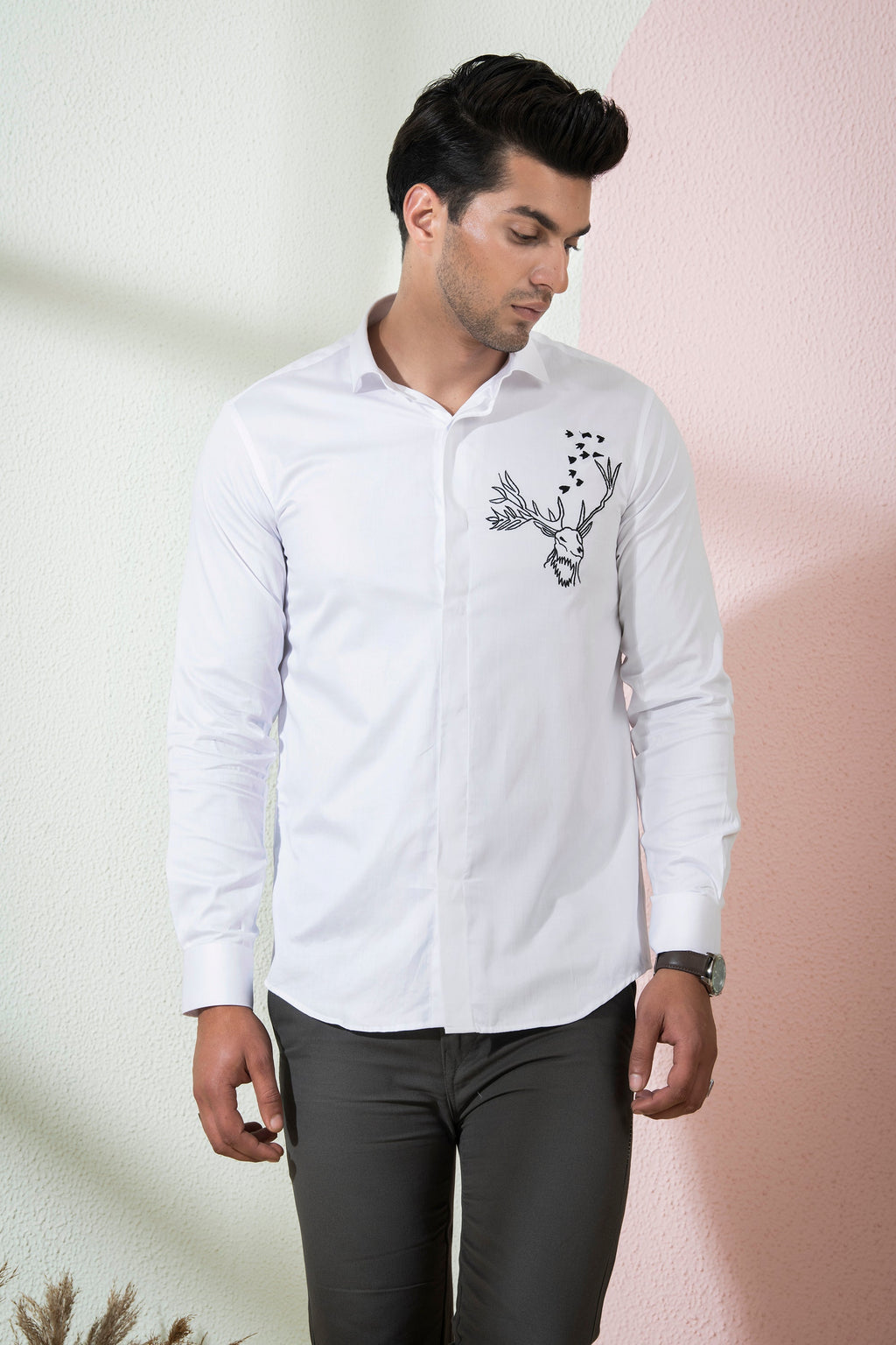 Bianco Reindeer Shirt by Hilo Design