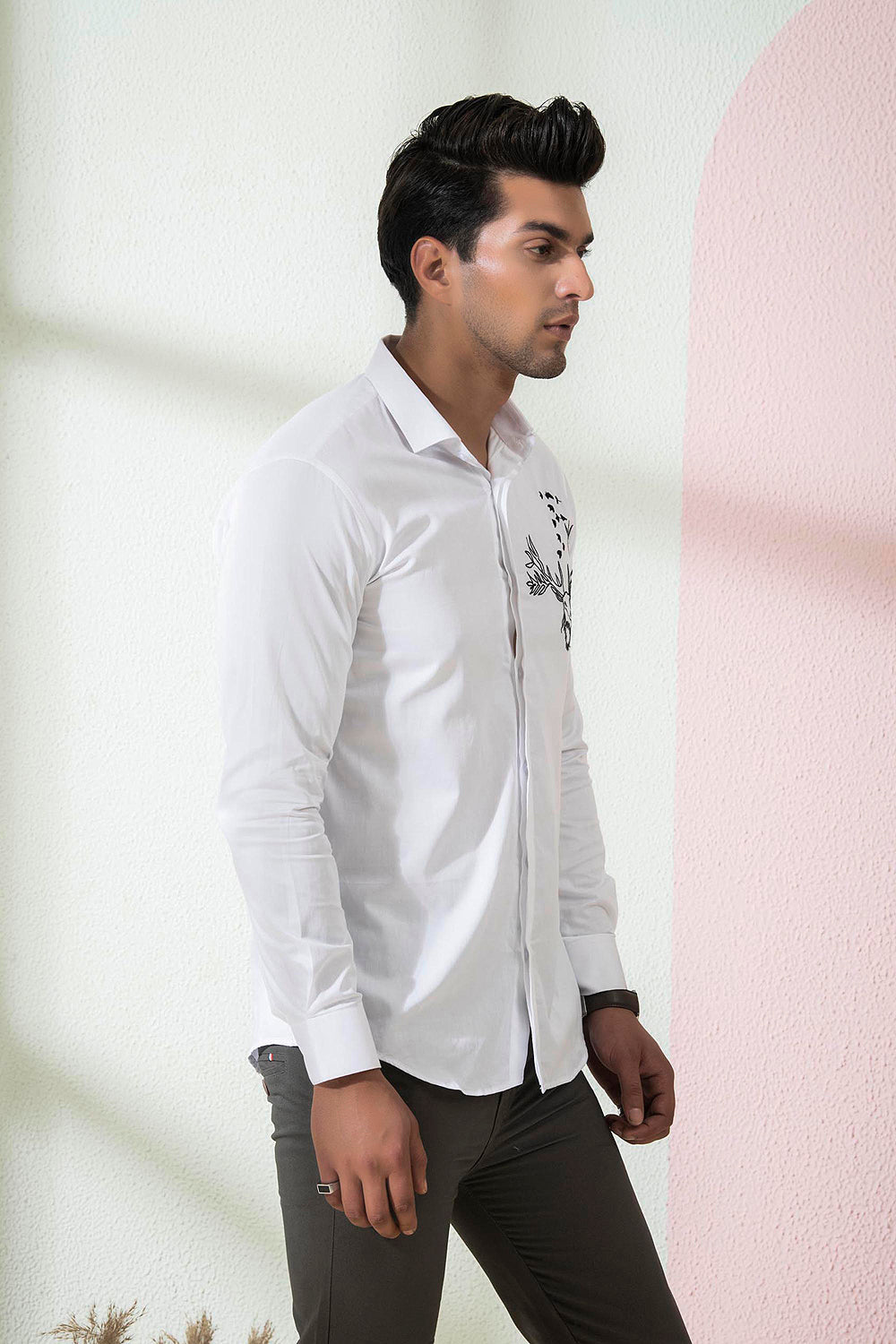 Bianco Reindeer Shirt by Hilo Design