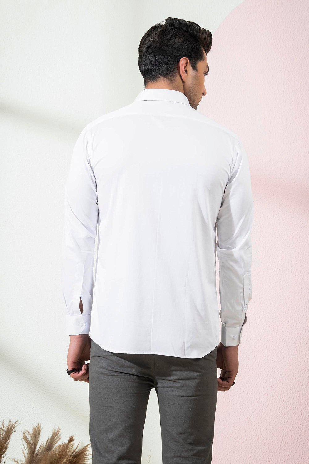 Stan by Hilo Design