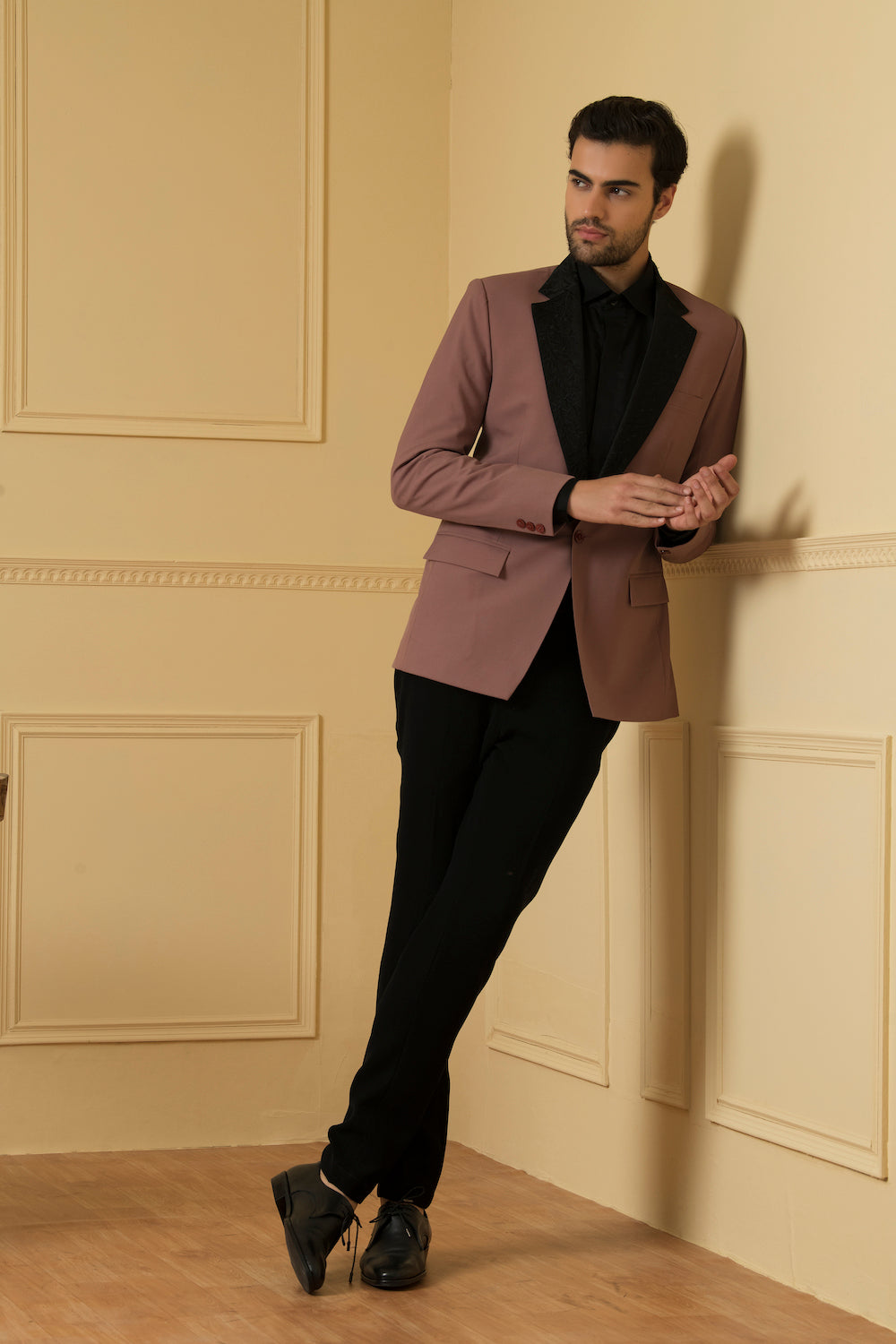 Dark Mauve Blazer by Hilo Design