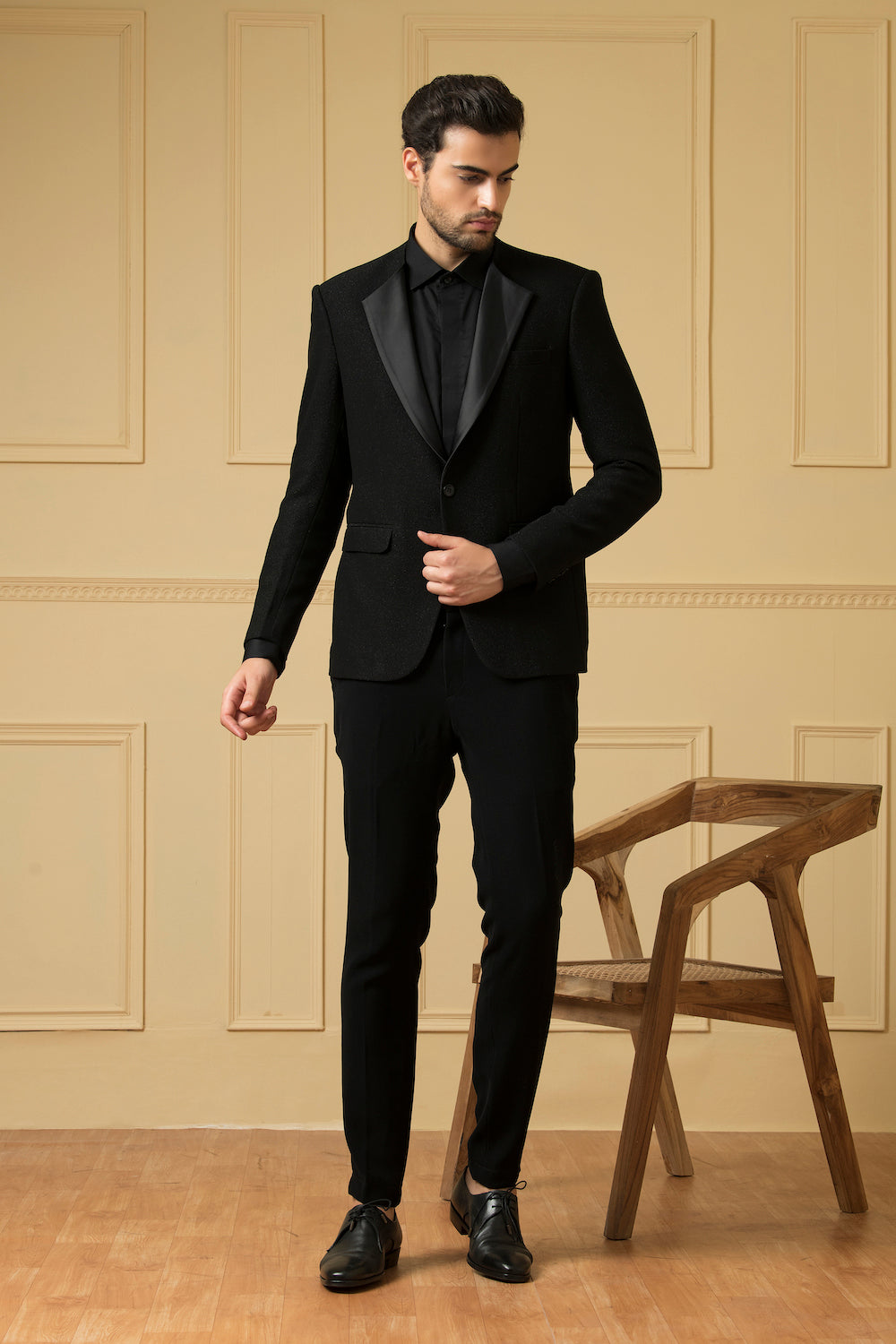 The Sharp Black Blazer by Hilo Design