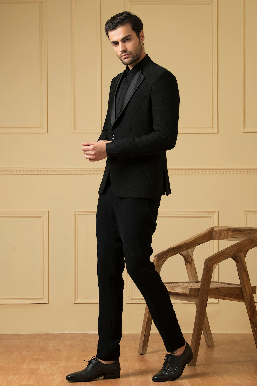 The Sharp Black Blazer by Hilo Design