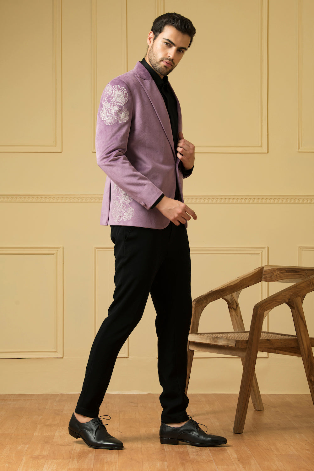 The Style Savvy Blazer by Hilo Design