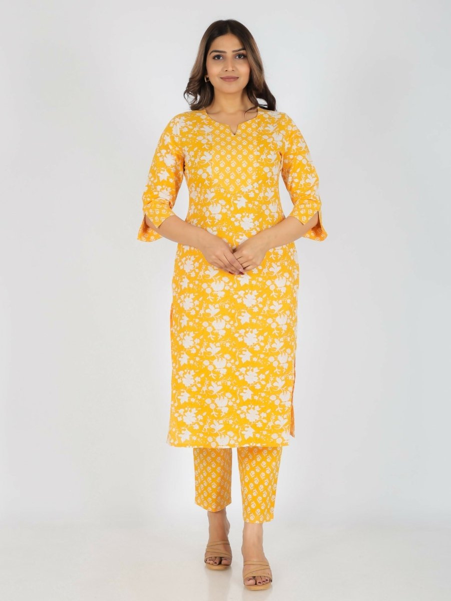 Aramya Yellow Soft Cotton Floral Print Straight Kurta Set for Women