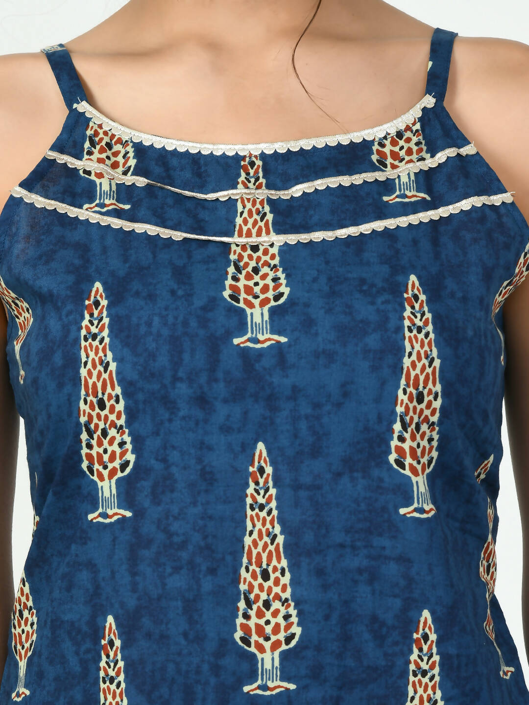 Myshka Women's Blue Printed Kurta With Trouser